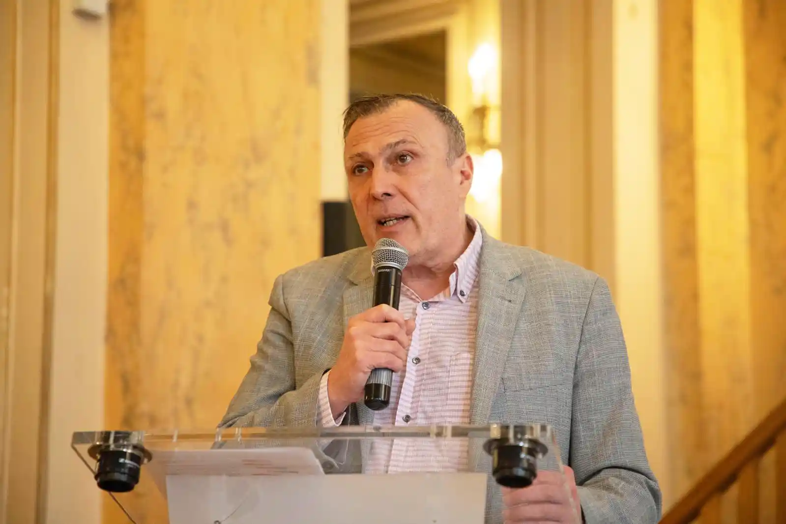 Eddie Jacquemart, président de la CNL, nommé Chevalier dans l’ordre national de la Légion d’honneur 